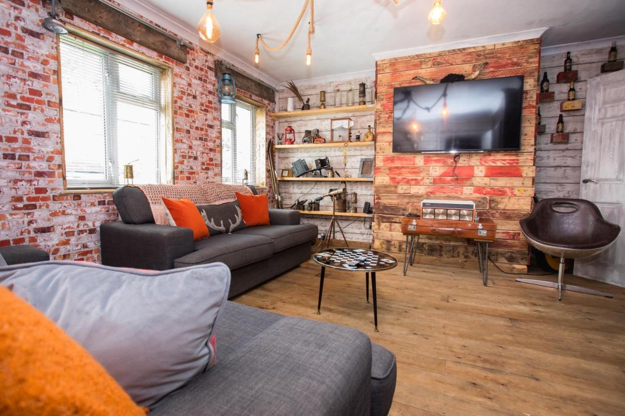 James' Place @ Bike Park Wales And The Brecon Beacons เมอเทอร์ทิดฟิล ภายนอก รูปภาพ